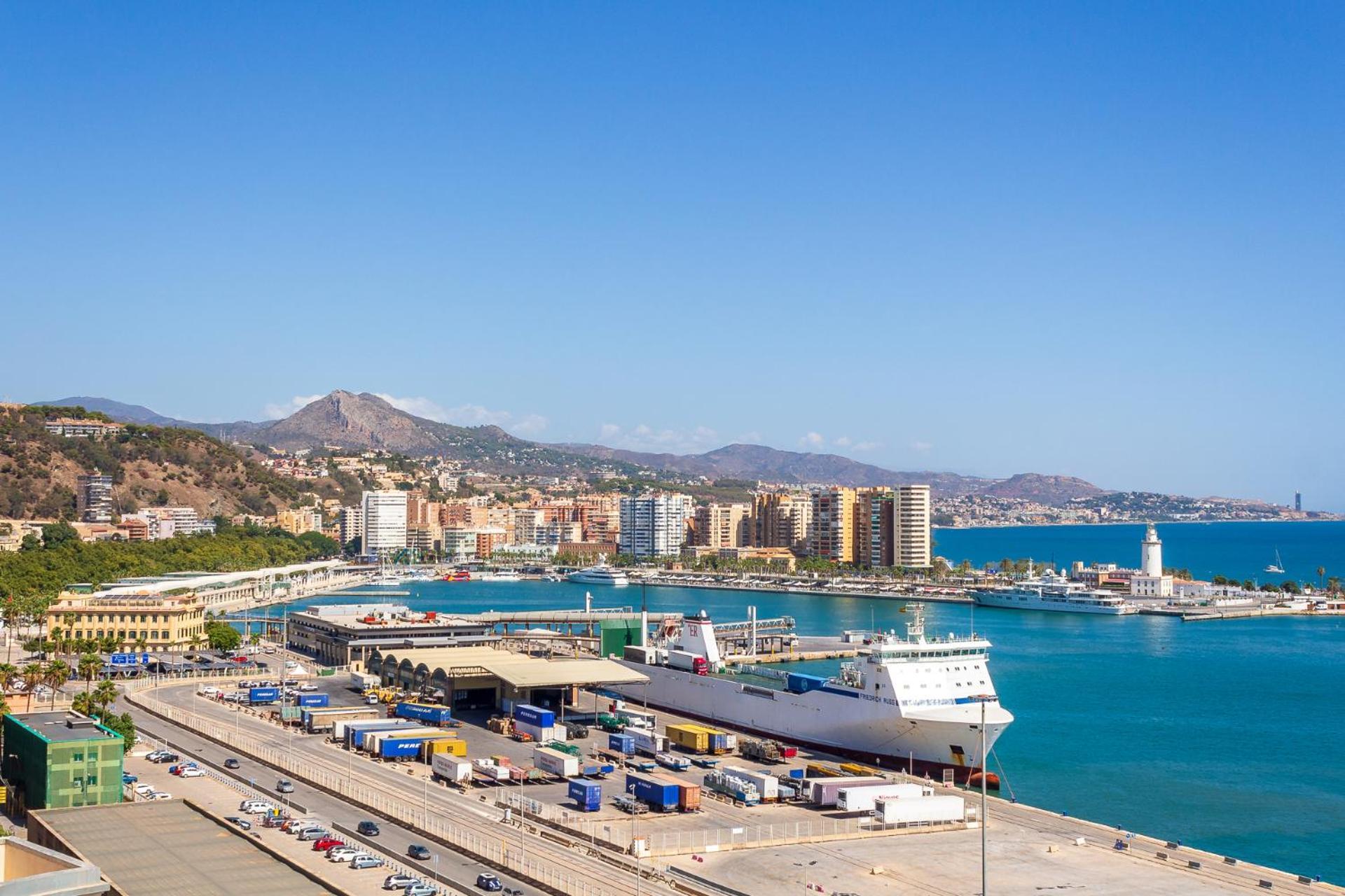Apt Alameda De Colon Solo Familias Málaga Kültér fotó